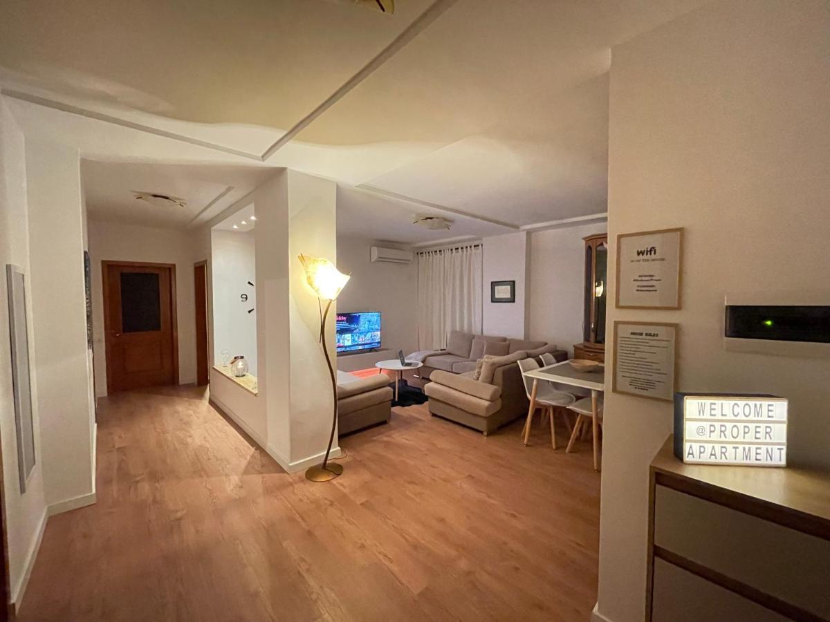 Proper Apartment 1 地拉那 外观 照片