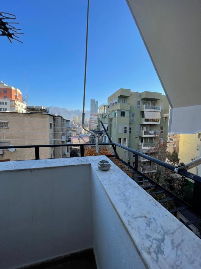 Proper Apartment 1 地拉那 外观 照片