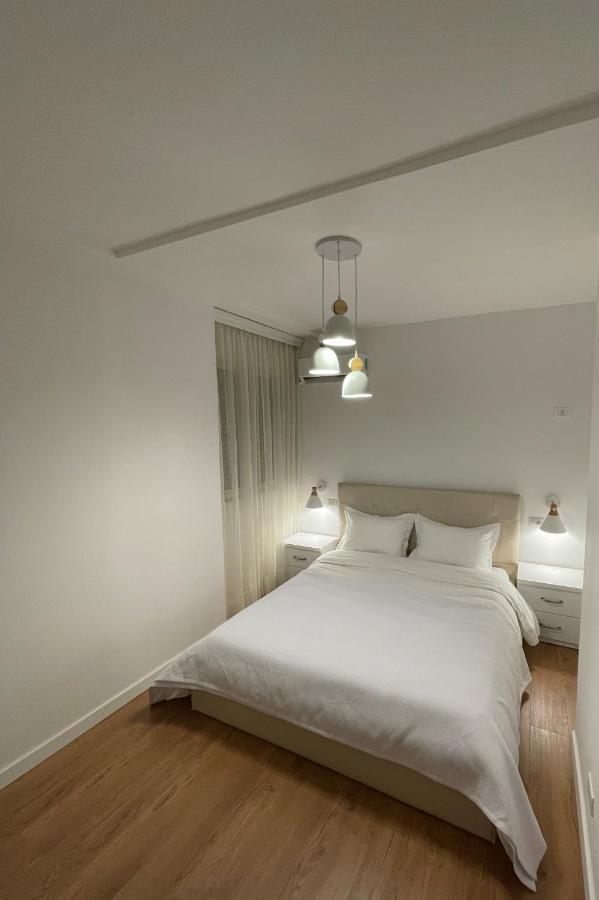 Proper Apartment 1 地拉那 外观 照片
